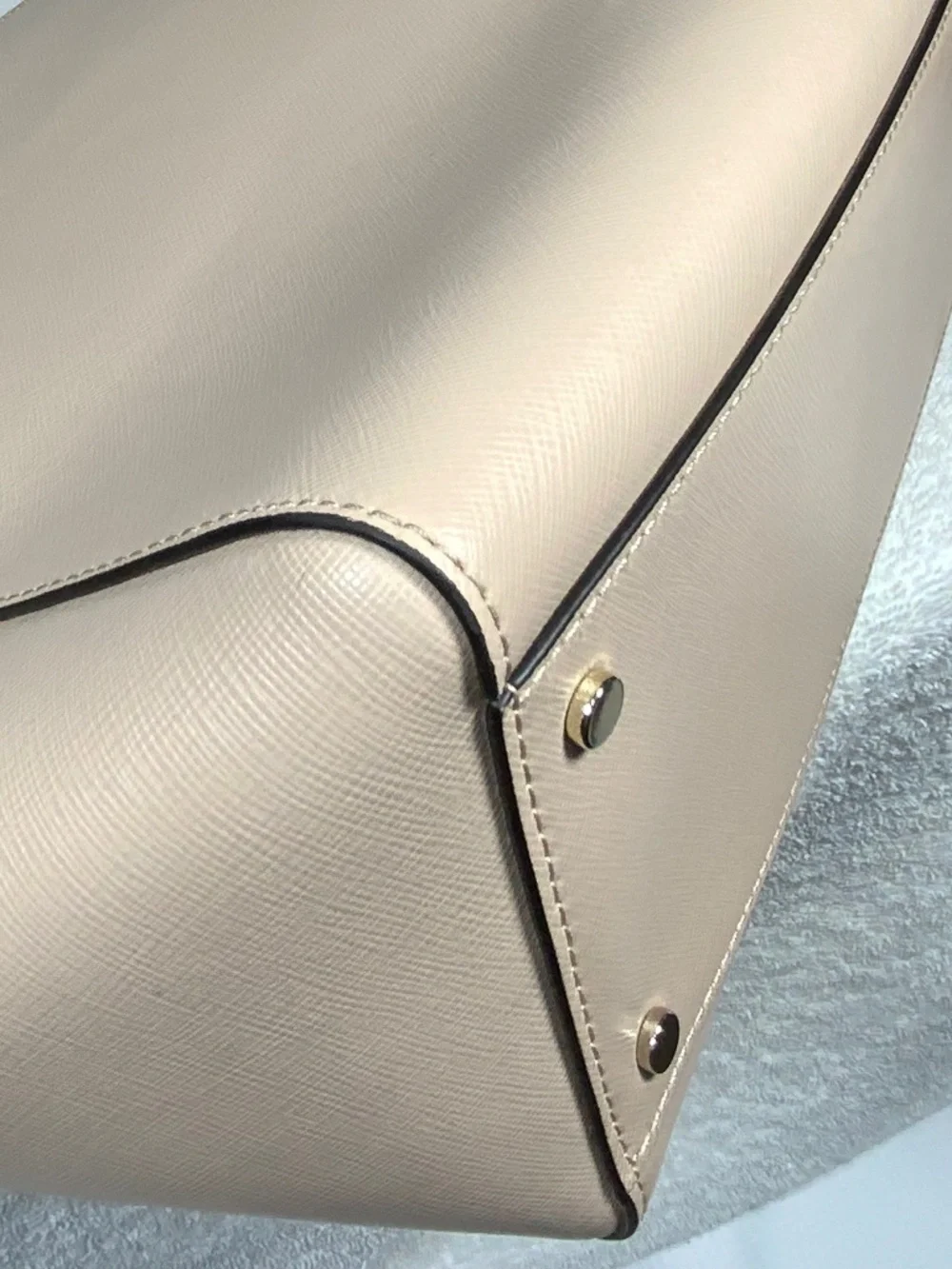 NWT - ♠️ Kate Spade Staci Laptop Tote